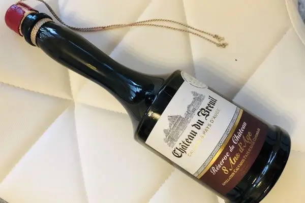 -reserve-du-chateau-8-ans-d-age-calvados-pays-d-auge-200cl-40-0-2000ml_7af8c4380d244fa8b1a342e73e103912_grande.webp