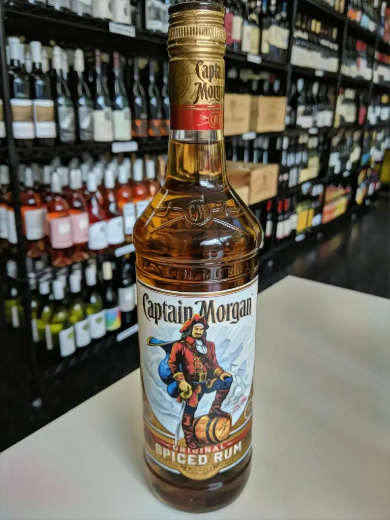 captain-morgan-captain-morgan-original-spiced-rum.webp