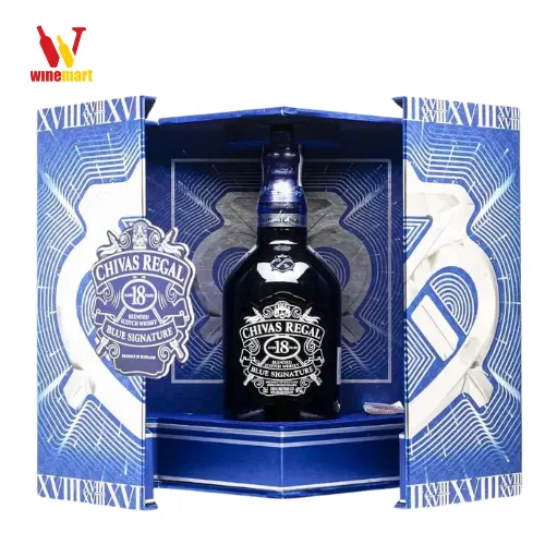 Giftbox - Chivas Regal 18YO Blue Signature Blended Scotch Whisky 40% - 700ml 2024